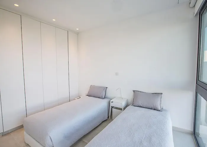 Limni Enas - Luxury And Contemporary 3 Bedroom Kapparis With Sea View Villa Paralimni